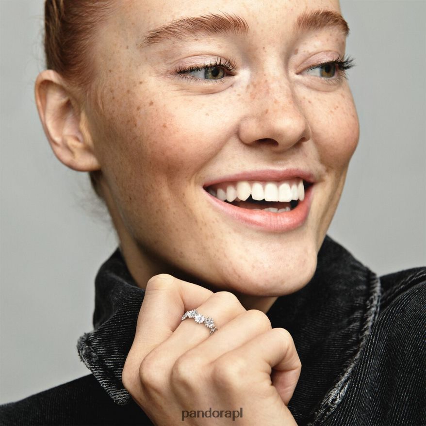 srebro Akcesoria Pandora błyszczący pierścionek z koroną w kształcie stokrotki DFDN610